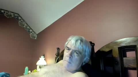 Snapshot of dug38 chatting on June 28, 4:24 pm Doug online show from June 28, 4:24 pm