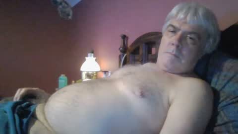 Snapshot of dug38 chatting on July 15, 4:01 pm Doug online show from July 15, 4:01 pm