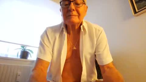 Duin8 online show from February 5, 10:42 am