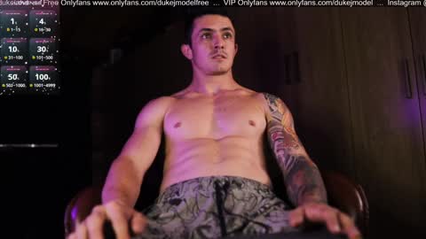 Snapshot of duke_j chatting on January 30, 3:33 am DUKE J              online show from January 30, 3:33 am