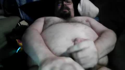 Snapshot of dukes_mustache_ridesx chatting on December 20, 8:10 am Duke online show from December 20, 8:10 am