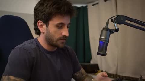 Snapshot of dukethedude chatting on October 12, 2:10 am Duke online show from October 12, 2:10 am