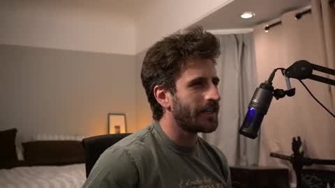 Snapshot of dukethedude chatting on December 14, 2:39 am Duke online show from December 14, 2:39 am