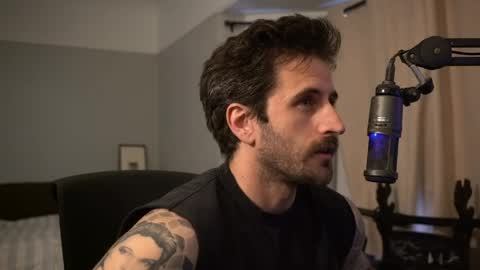 Snapshot of dukethedude chatting on April 5, 12:52 am Duke online show from April 5, 12:52 am