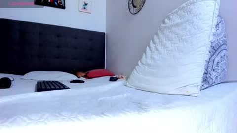 Snapshot of dulccemariaa chatting on July 28, 12:40 am Dulce Maria online show from July 28, 12:40 am