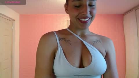 Snapshot of dulce1609 chatting on August 3, 9:07 pm dulce1609 online show from August 3, 9:07 pm