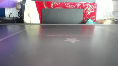 dulce2415 online show from July 11, 11:17 pm