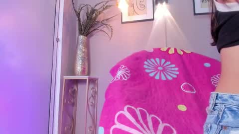 dulce__fiore07 online show from September 15, 1:00 pm