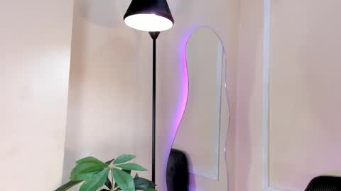 dulce__fiore07 online show from December 3, 12:25 pm