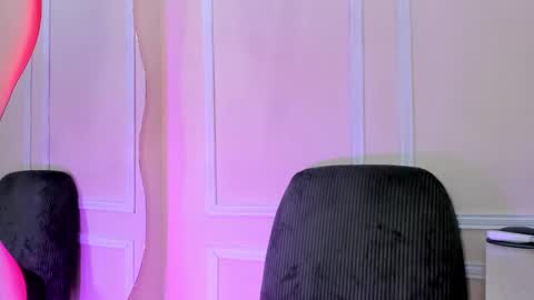 dulce__fiore07 online show from December 20, 11:17 am