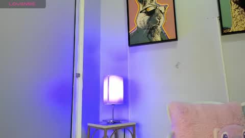 Snapshot of dulce__fiore07 chatting on May 6, 11:59 am dulce__fiore07 online show from May 6, 11:59 am