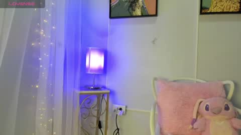 Snapshot of dulce__fiore07 chatting on June 16, 12:08 pm dulce__fiore07 online show from June 16, 12:08 pm