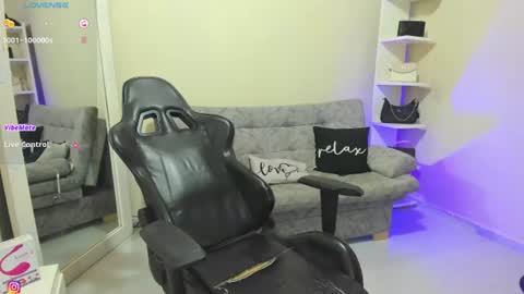 Snapshot of dulce_alice_ chatting on June 11, 12:32 am ALICE online show from June 11, 12:32 am