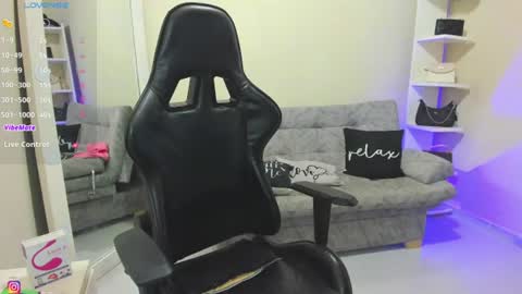 Snapshot of dulce_alice_ chatting on June 11, 11:47 pm ALICE online show from June 11, 11:47 pm