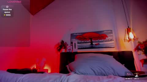 DULCE online show from February 10, 11:34 pm