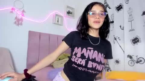 dulce online show from March 10, 3:44 am