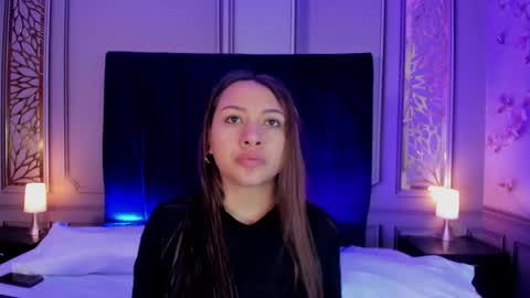 Snapshot of dulce_girls chatting on June 1, 11:23 am Dulce online show from June 1, 11:23 am
