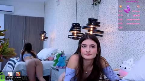 Snapshot of dulce_isabel_ chatting on May 12, 3:58 am dulce_isabel_ online show from May 12, 3:58 am