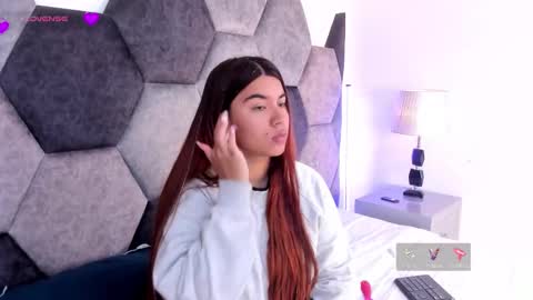 Snapshot of dulce_joness_ chatting on March 16, 8:46 pm Dulce BBW Jones online show from March 16, 8:46 pm