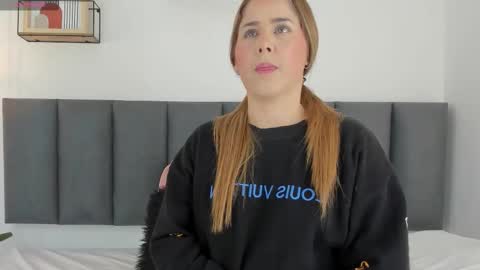 dulce_mg online show from November 18, 7:18 pm