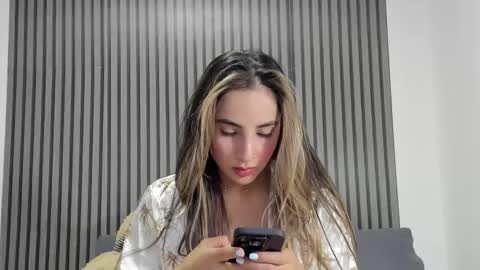 Dulce  online show from October 21, 10:27 am