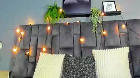 DULCE AURORA online show from July 13, 1:08 am