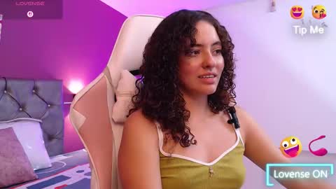 dulcee_gaby online show from October 28, 12:41 pm