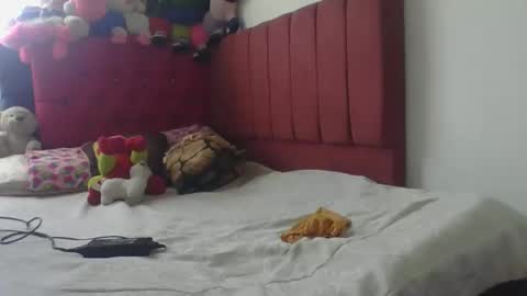 Snapshot of dulcekatty18 chatting on September 14, 5:01 pm dulcekatty18 online show from September 14, 5:01 pm