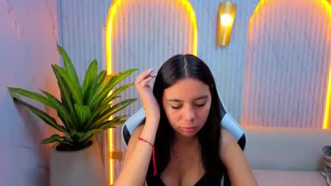 Snapshot of dulcesky_tp chatting on July 8, 1:26 pm dulcesky_tp online show from July 8, 1:26 pm