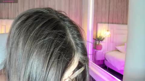 dulcevela online show from October 3, 10:40 pm