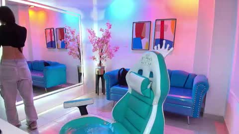 Snapshot of dulcinea_grayy chatting on November 16, 11:38 am dulcinea_grayy online show from November 16, 11:38 am