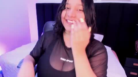 Snapshot of dullce77 chatting on June 10, 7:13 pm Dulce online show from June 10, 7:13 pm