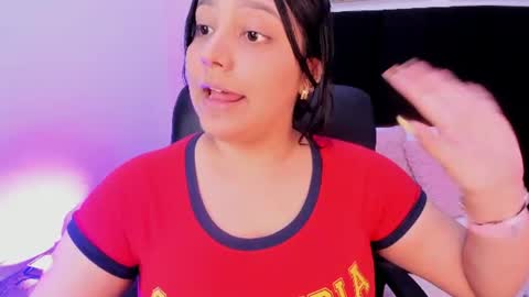 Snapshot of dullce77 chatting on June 27, 6:57 pm Dulce online show from June 27, 6:57 pm