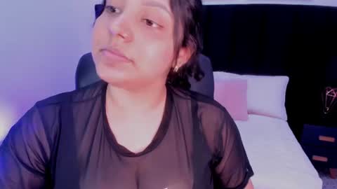 Snapshot of dullce77 chatting on July 17, 6:57 pm Dulce online show from July 17, 6:57 pm