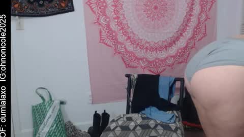 the only advantage you have over me is that u can kiss my ass and i cant  online show from December 3, 4:31 am