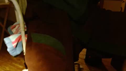 Snapshot of dunany101 chatting on February 24, 12:41 am dunany101 online show from February 24, 12:41 am