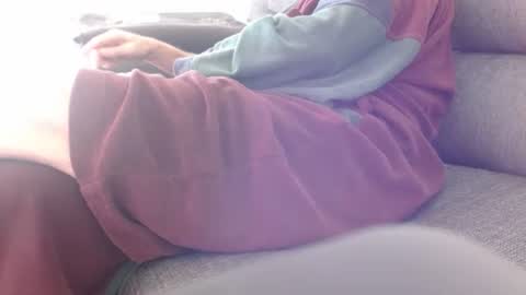 Snapshot of dunany101 chatting on October 27, 2:43 pm dunany101 online show from October 27, 2:43 pm