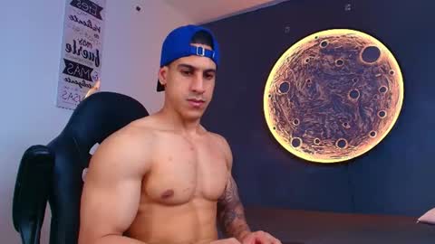 duran_dhikol1 online show from June 24, 12:42 am