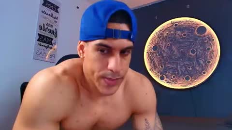 duran_dhikol1 online show from July 19, 10:57 pm