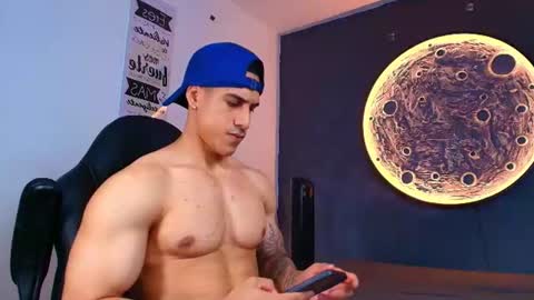 duran_dhikol1 online show from July 26, 11:11 pm