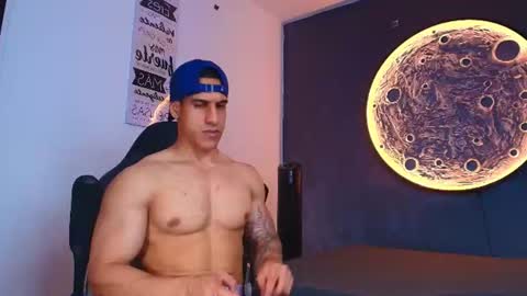 duran_dhikol1 online show from August 1, 10:08 pm