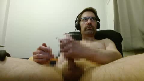 Snapshot of durden69_ chatting on February 23, 1:47 am Durden69 online show from February 23, 1:47 am