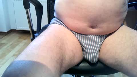 Snapshot of duria17 chatting on January 7, 10:40 am duria17 online show from January 7, 10:40 am
