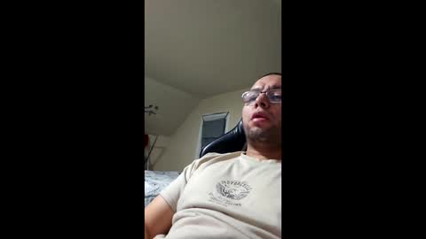 duroporelchiquito online show from March 14, 11:32 pm