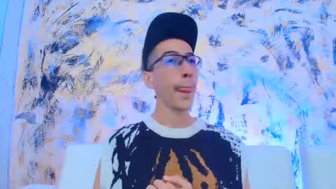 Dustin Dollin online show from March 5, 6:26 pm