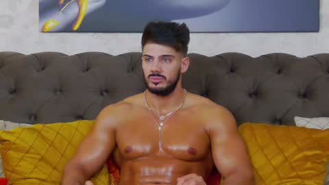 Snapshot of dustinkeent chatting on January 25, 12:38 am Dustin online show from January 25, 12:38 am