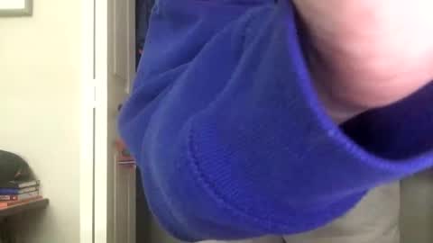 Snapshot of dustinthesweettalker chatting on September 9, 6:40 pm Dustinthesweettalker online show from September 9, 6:40 pm