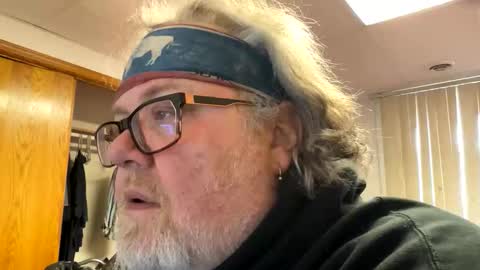 Dusty online show from April 23, 7:38 pm