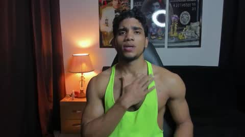 DUSTYN MICHELLE online show from January 18, 11:30 pm