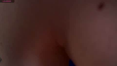 Snapshot of dustyn_fox chatting on November 13, 3:22 pm Dustyn online show from November 13, 3:22 pm